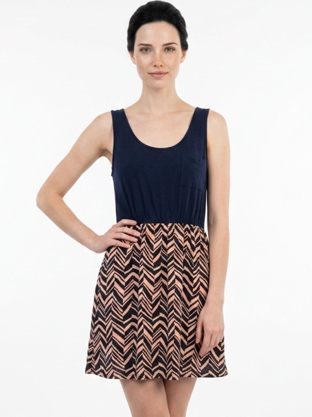 CHARMING CHARLIE | Navy Blue & Peach Chevron Print Mini Dress Women’s Size Large